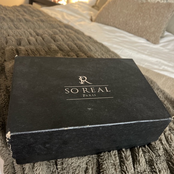 GSUWOO fuzzy heels - Picture 3 of 3